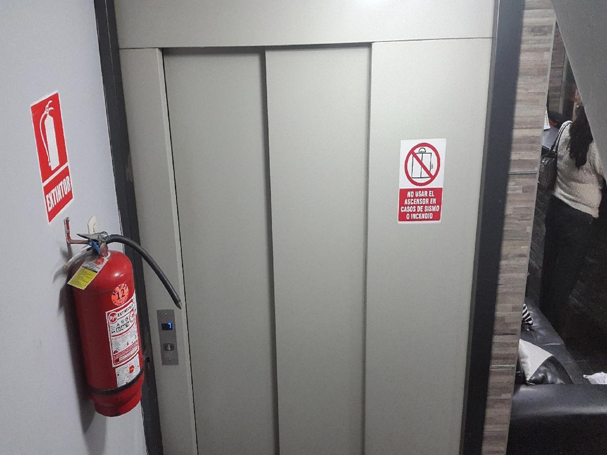Hotel Platinum Palace クスコ エクステリア 写真